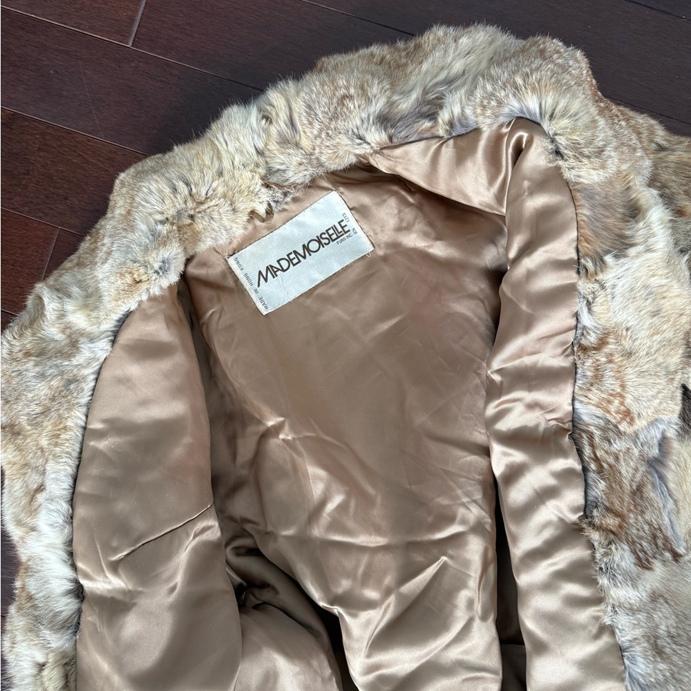 100% Rabbit Fur Coat - Picture 5 of 7
